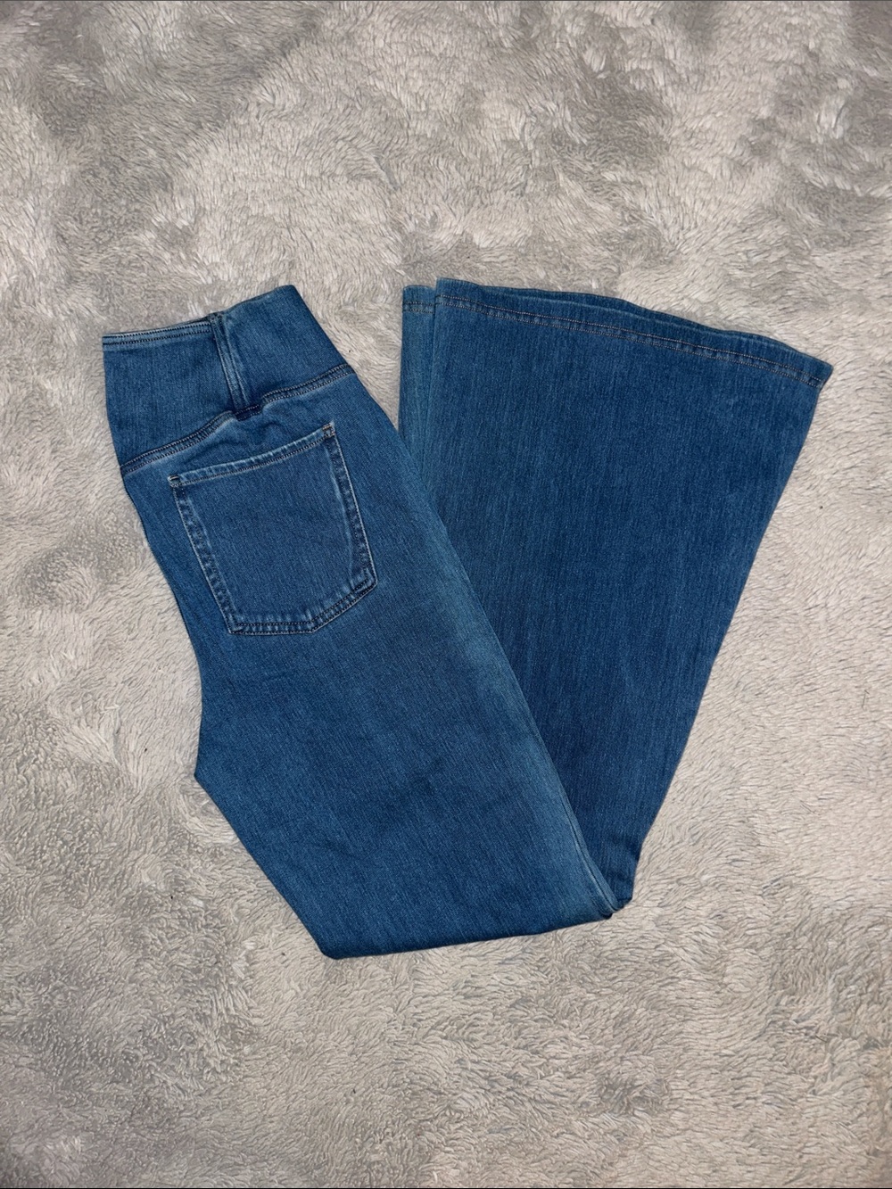 HALARA Dark Blue Denim Flare Jeans with Back Pocket